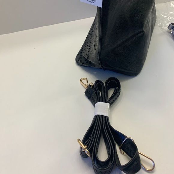 The Slouchy Tote /Perforated Crossbody & Additional Bag 2 in 1 - NWT - Picture 7 of 7